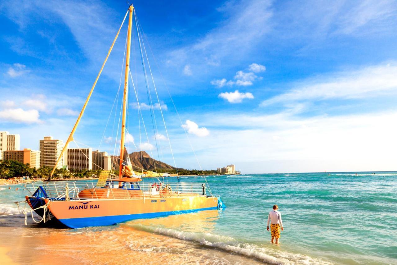 Ocean View Oasis With Free Parking, A Waikiki Gem!